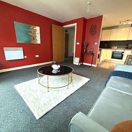 Luxury Apartment In The Heart Of Birmingham City! Exterior photo